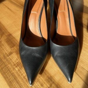 Givenchy Black Leather Pumps with Gold Metal Plate Highlights, Size 41